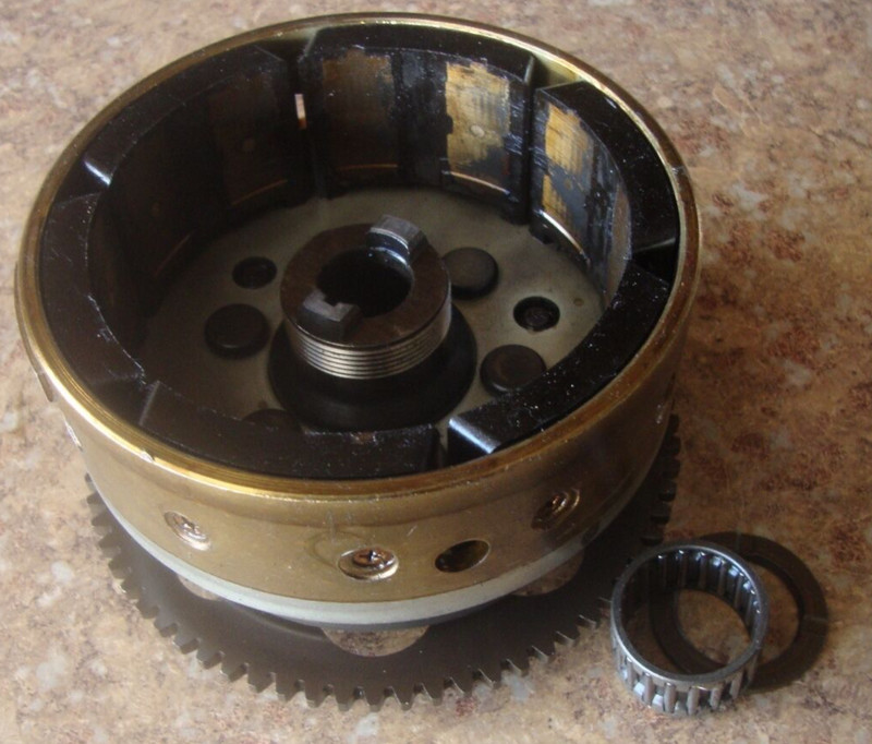 1985 Suzuki Quadrunner LT250E LT250 LT 250 Engine Alternator Rotor Flywheel N5