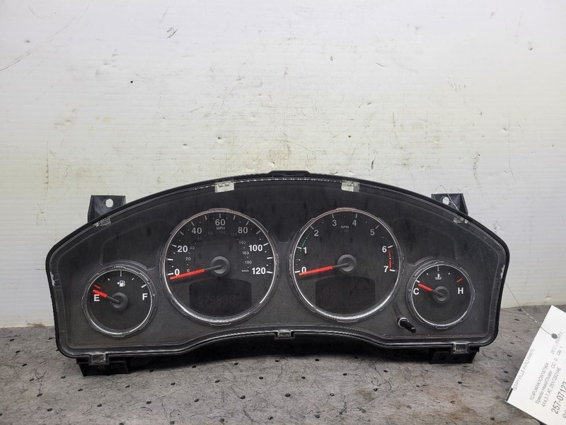 Speedometer MPH With Compass And Outside Temperature Fits 12 LIBERTY 1720240