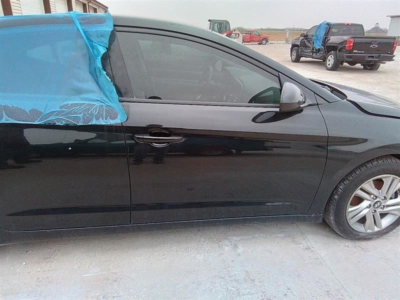 Passenger Front Door Electric Sedan Korea Built Fits 17-20 ELANTRA 2918545