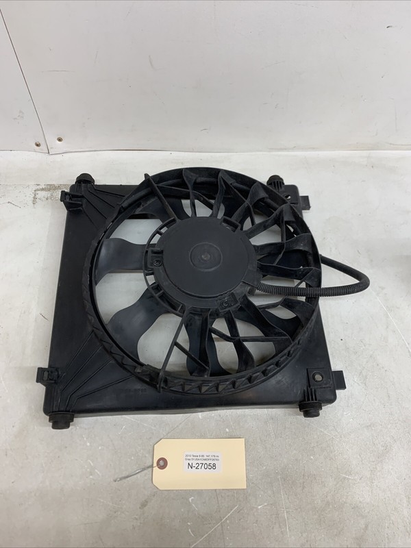 12-21 Tesla Model S LH Radiator Cooling Fan Assembly 6007614-00-D N-27058 M3