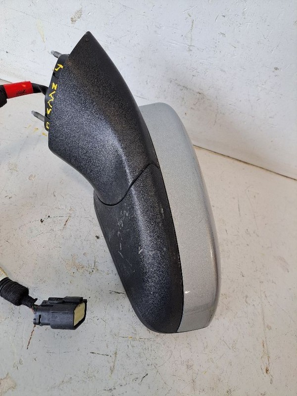 2019-2020 Ford Fusion Driver Side View Mirror Non-Heated w/o Signal