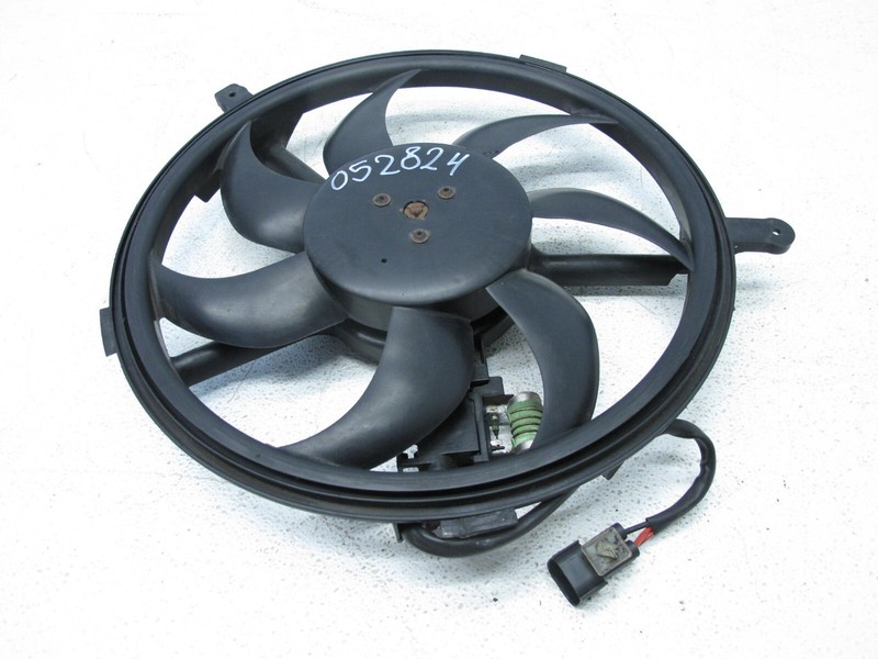 07-16 MINI COOPER S R56 R57 R60 COOLING FAN BLADE SHROUD WITH MOTOR OEM 052824