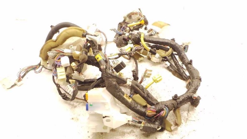 03 04 05 06 TOYOTA CAMRY LE 2.4L DASH WIRE HARNESS