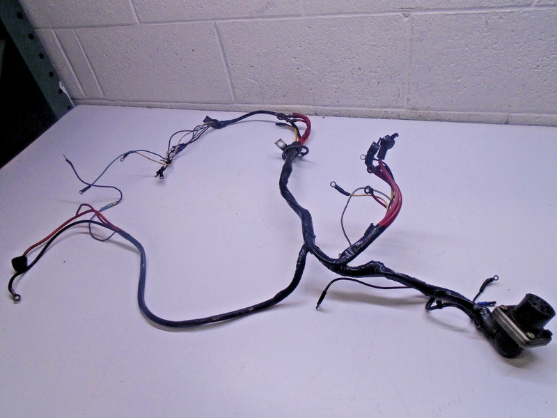 W5c Mercury 1988-1992 4.3L 262 V-6 GM Wiring Harness 99510A11