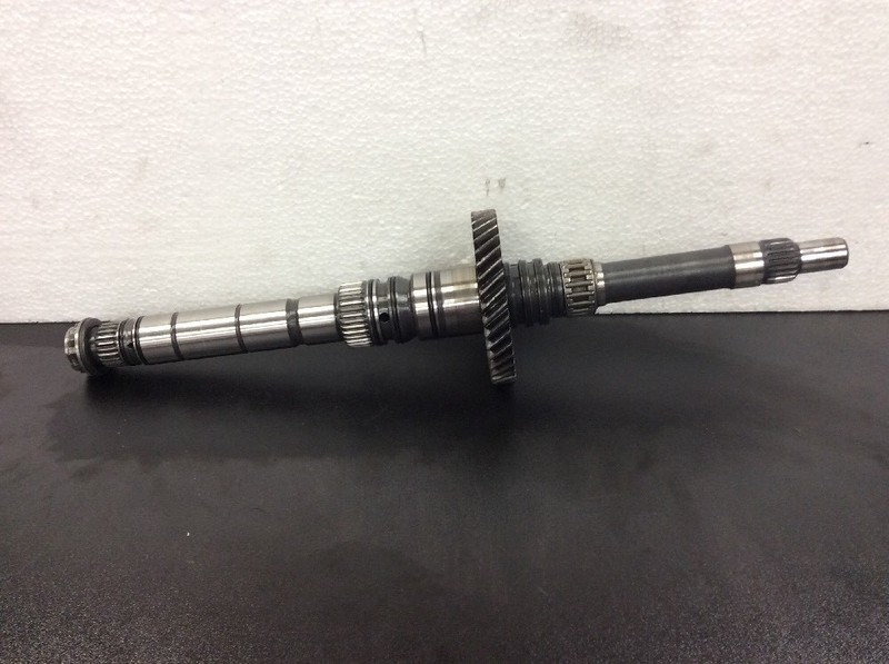 01 02 03 04 05 Civic 1.7L Automatic Transmission Mainshaft With The Nut OEM