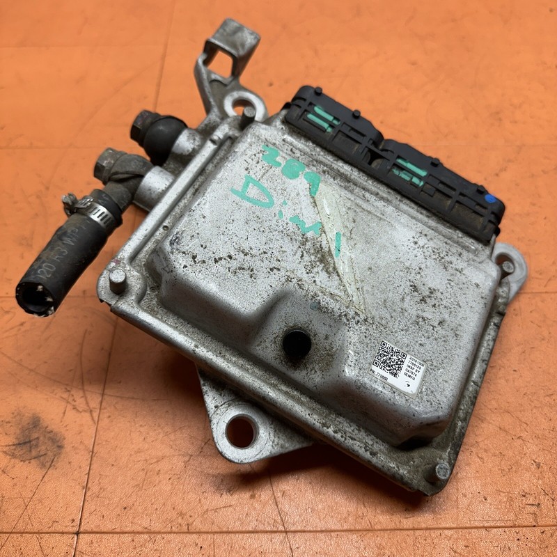 770663 | 01 - 2004 Silverado Sierra 2500HD 6.6L LB7 Duramax FICM OEM Fuel Inject