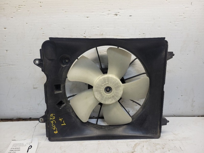 Driver Radiator Fan Motor Fan Assembly Radiator Fits 15-16 CR-V 1666303