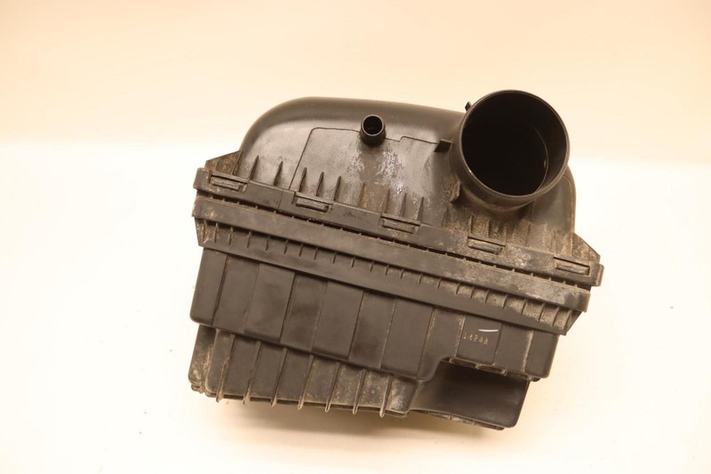 2002-2024 DODGE RAM 1500 5.7L ENIGNE AIR CLEANER FILTER BOX HOUSING OEM