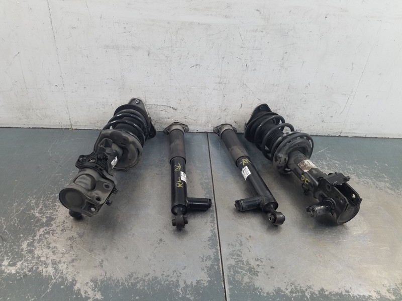2014 Mercedes AMG E 63 S Front Struts / Rear Shocks #9590 Q3