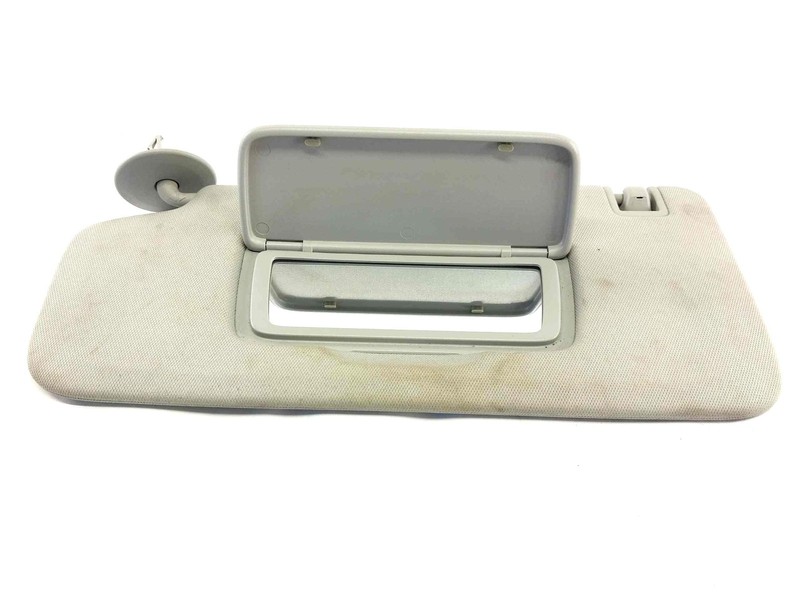 2021-2024 Chevy Trailblazer Lt LH Driver Left Sun Visor w/o Illumination OEM