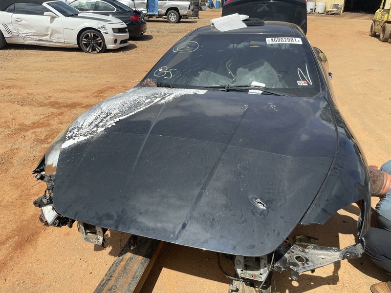 2008 MASERATI GRANTURISMO HOOD BONNET HAS A BEND HOLE AND BURN DAMAGE SEE PIC