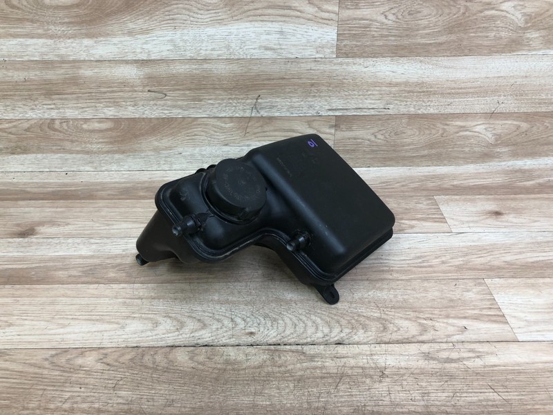 BMW E65 E66 745 750 760 OEM FRONT RADIATOR COOLANT EXPANSION TANK 2002-2008 4