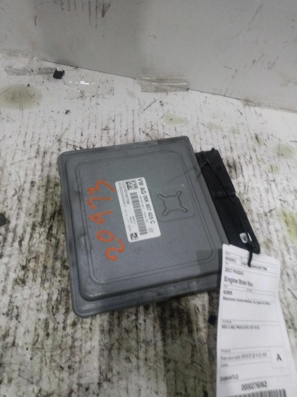 2017 VW Passat Engine Control Module ECM 1.8L OEM 06K906071AF Black 139K Miles