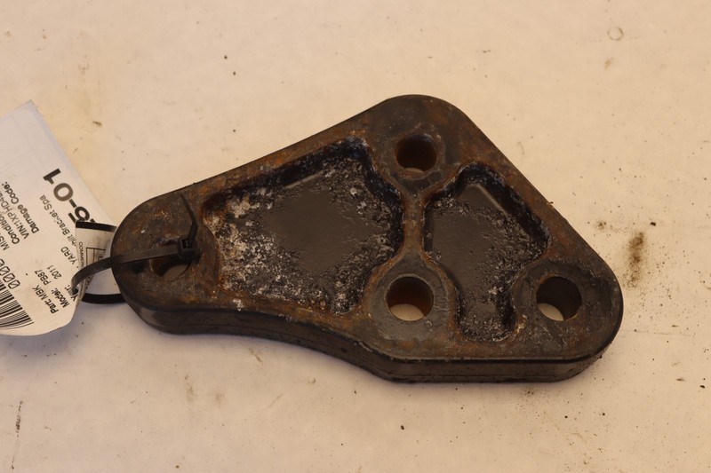 2006-2015 PETERBILT 386 BRACKET SPACER MOUNT SUPPORT A80-6011 OEM