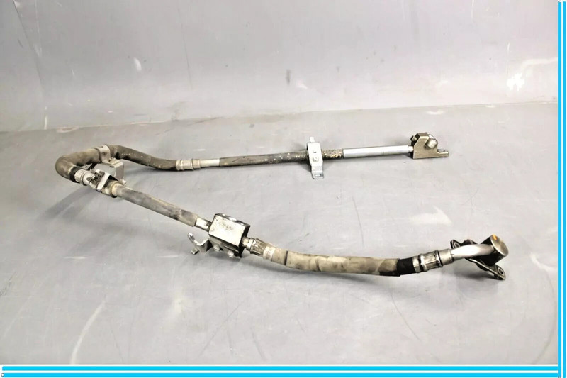 11-17 Infiniti QX56 QX80 Rear Right Passenger Side Hydraulic Shock Oil Line OEM