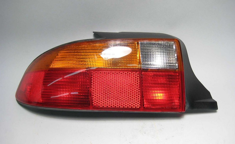 1996-2002 BMW Z3 Roadster Left Drivers Tail Light Housing Assembly OEM
