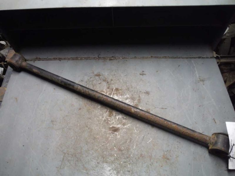 97-00 01 02 03 04 05 CENTURY LOWER CONTROL ARM RE CROSSMEMBER TO KNUCKLE FORWARD