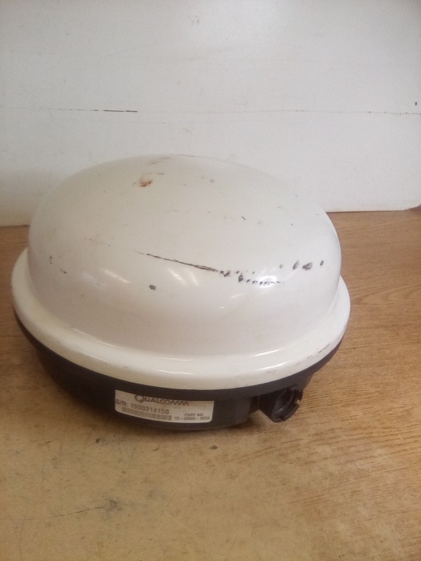 Qualcomm 10-J9000-003A GPS Antenna Dome Satellite Tracking Unit