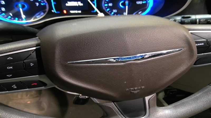 2017-2022 Chrysler Pacifica Driver Left Steering Wheel Air Bag Airbag Brown