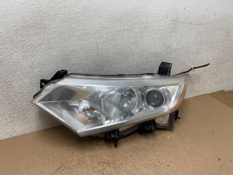 2012 to 2017 Nissan Quest Left Driver LH Side Headlight Halogen Oem AB6075 DW