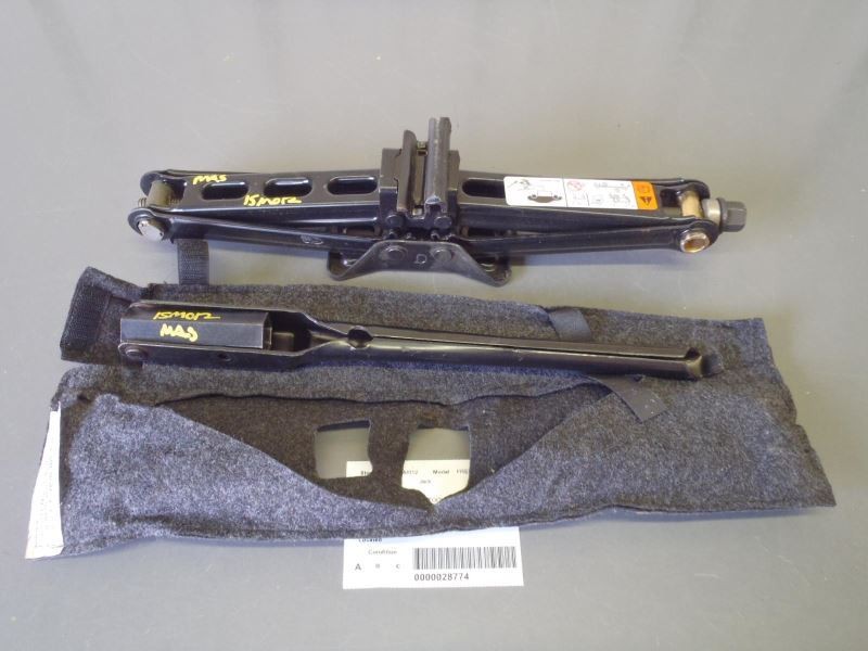 Jack and Tool Kit Assembly 5F9Z-17080-AA Fits 2005-2007 Ford Freestyle 48201