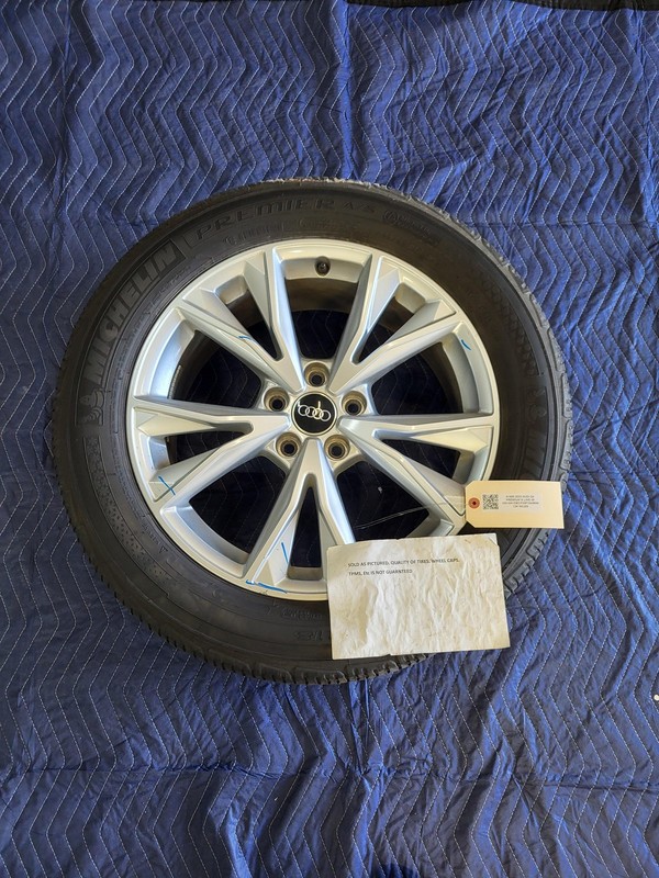 Used Oem Audi Wheel Rim for 2021-2024 Q3 235/55R18 18x7