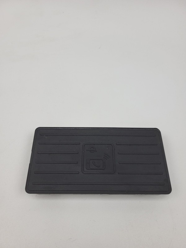 2022-2024 Audi S3 Console Wireless Phone Charger Pad Module OEM 4N0-035-502-B