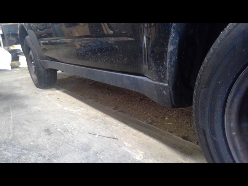 FORESTER 2009-2013 Right Rocker Panel Moulding 1685302