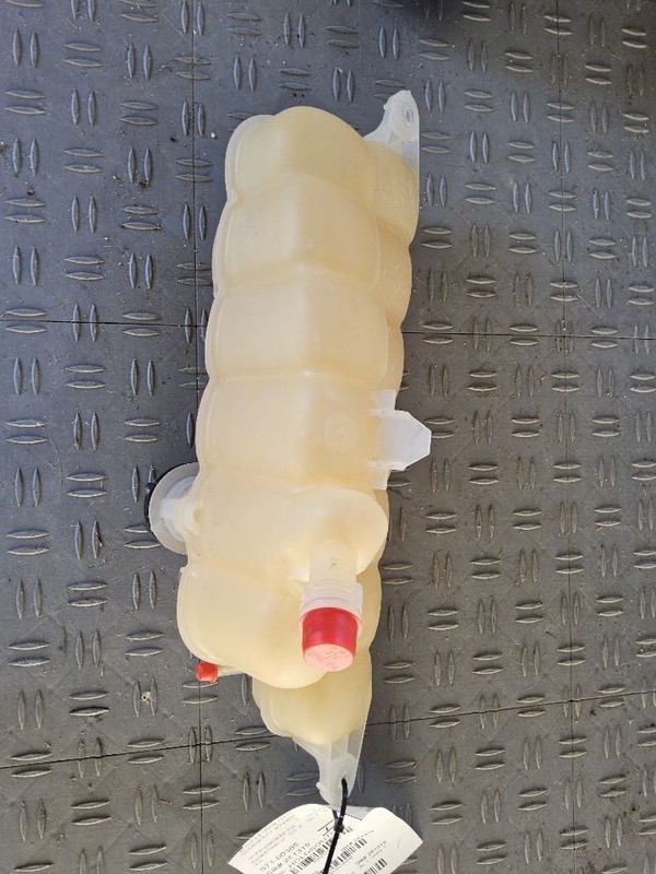 Coolant Reservoir Fits 15-25 FORD F150 PICKUP 3575986