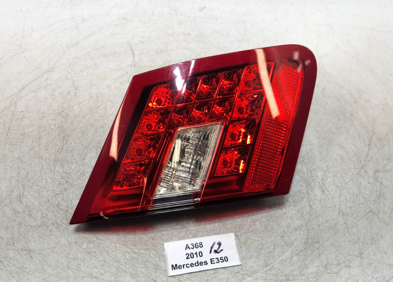 ✅ 10-13 OEM Mercedes W212 E350 Rear Left Driver Side Inner Tail Light Lamp