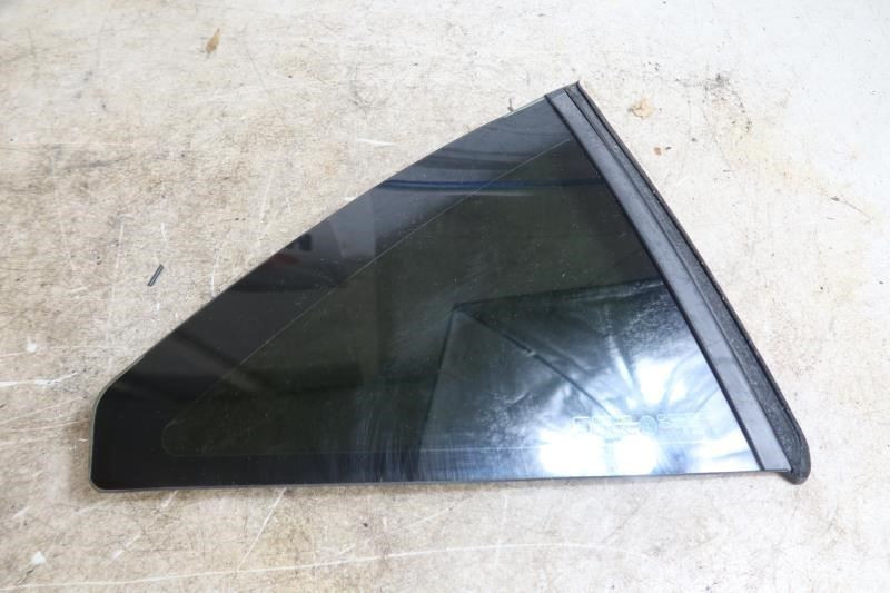 2004-2009 Cadillac XLR OEM Rear Right Quarter Window Glass 88956603