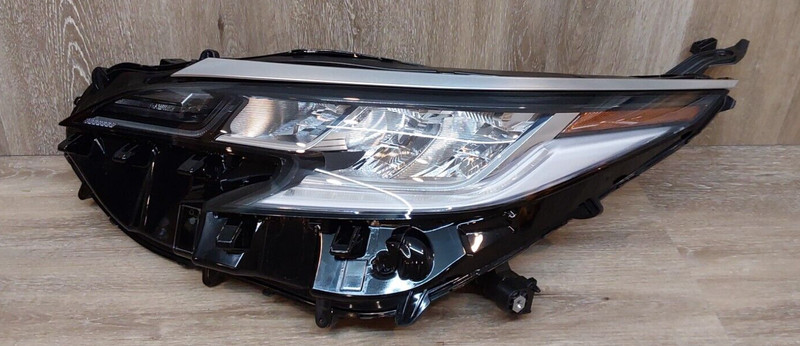 2021-2023 TOYOTA SIENNA LH HEADLIGHT ASSY OEM PART#81150-08120