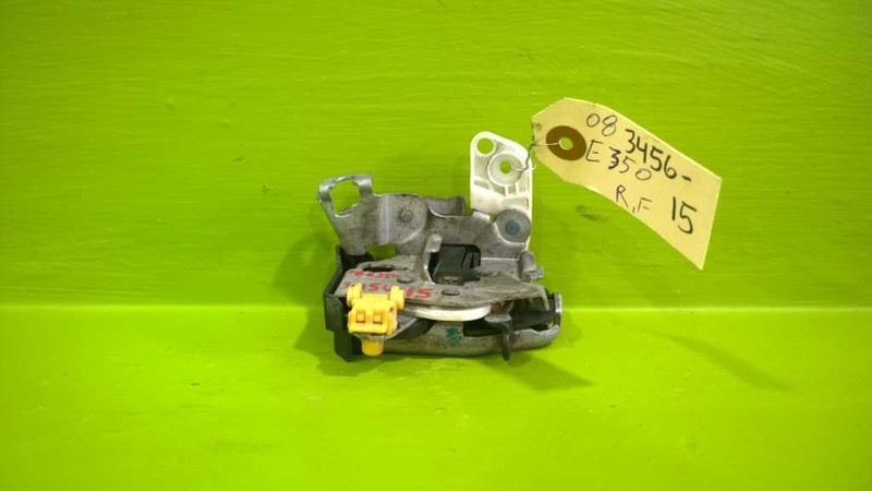 02-13 E350SD PASSENGER RIGHT FRONT DOOR LOCK LATCH OEM 3456-15