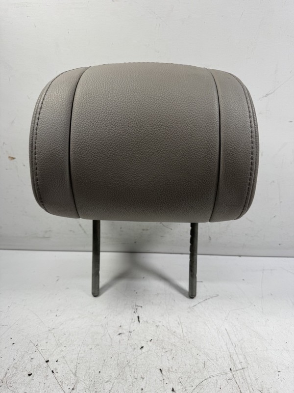 012-015 Honda Pilot Front Seat Headrest Gray 81140-SZA-A42ZC OEM
