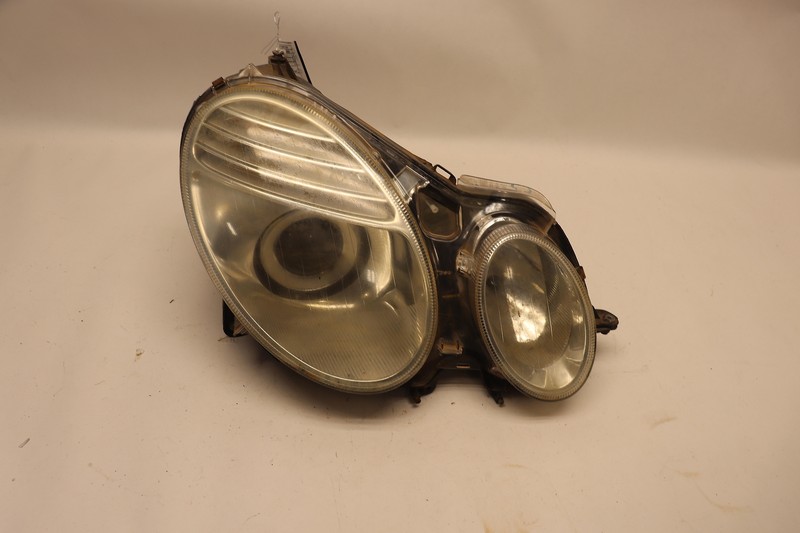 2007-2009 MERCEDES E-CLASS 211 E320 RIGHT SIDE LIGHT HEADLIGHT ASSEMBLY OEM