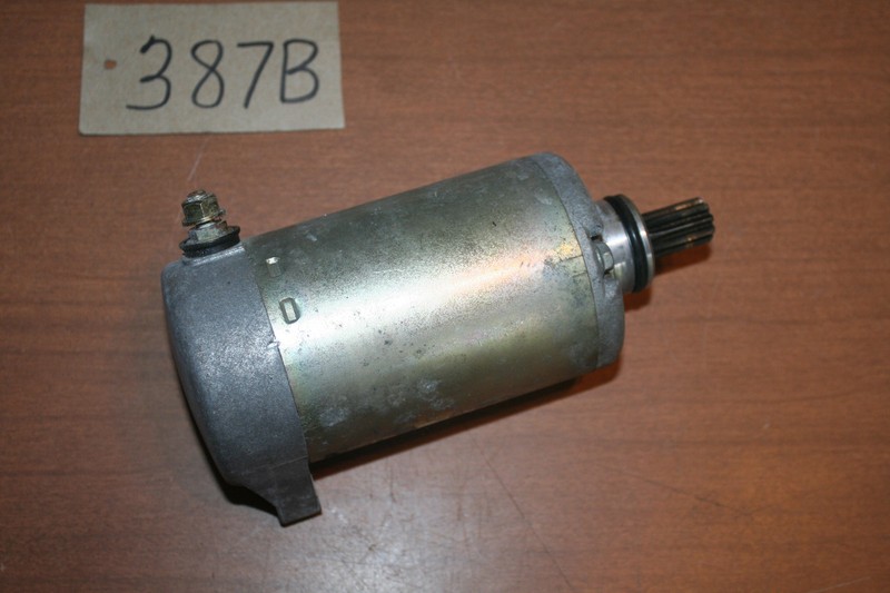 2002 Suzuki GZ250 Marauder Starter Motor Denso Japan 31100-38300 OEM 02 A