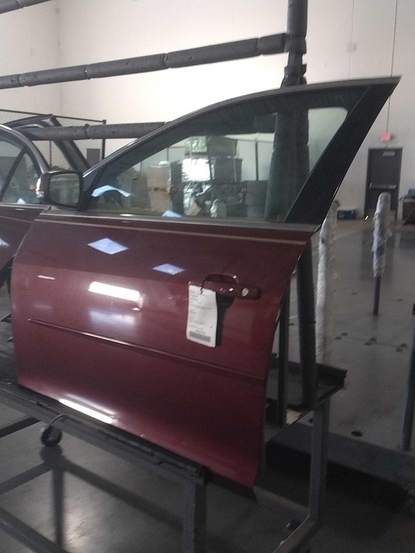 2015 Chevrolet Malibu Left Front Door Maroon 123K Miles OEM Part 410937
