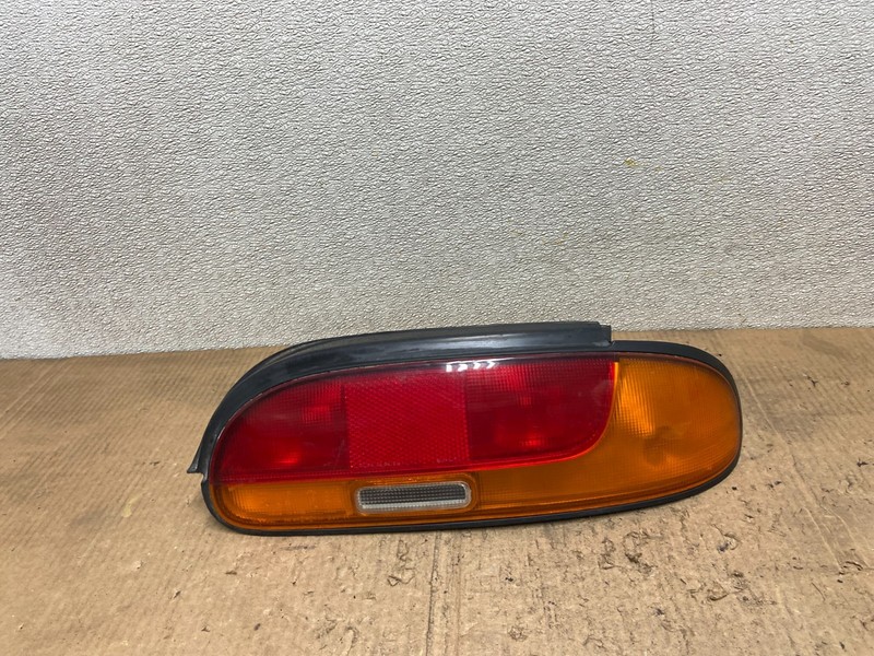 1991 1992 1993 Nissan 100NX Right Passenger RH Tail Light OEM aa8567DG