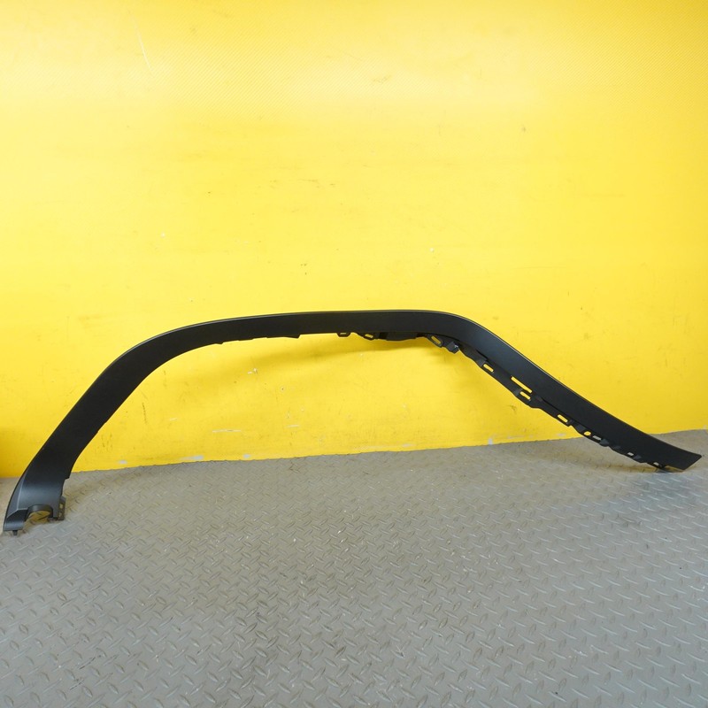 2016-2020 TESLA MODEL X REAR LEFT C PILLAR MIDDLE TRIM COVER PANEL OEM 1105126
