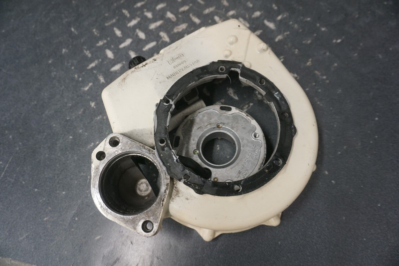 1995-1996 Sea-Doo OEM Stator Generator Alternator Magneto Housing w/ Coil HX GTX