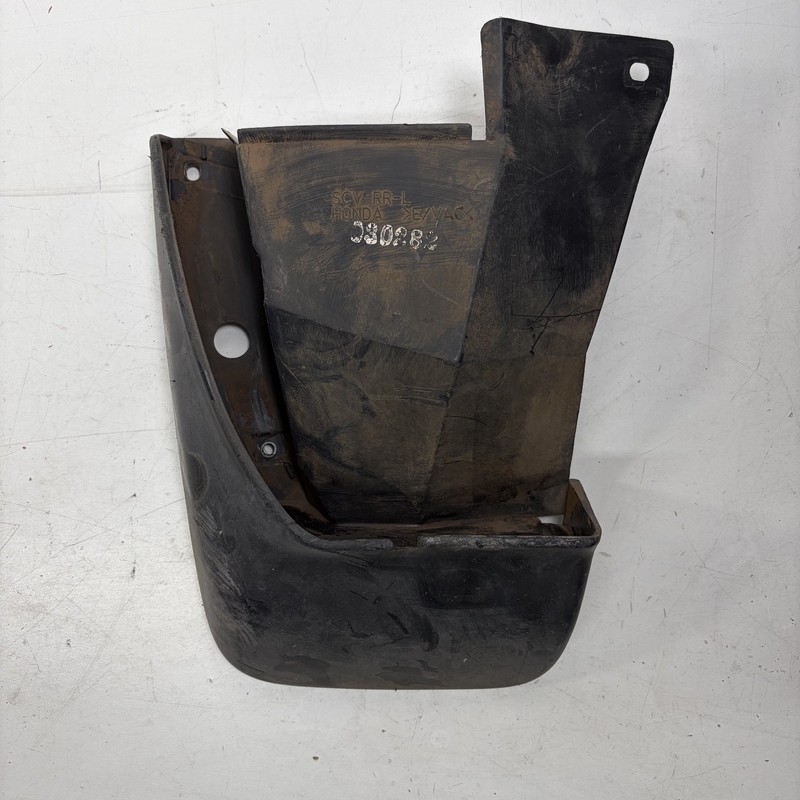 03-06 Honda Element Left Rear Splash Guard Mud Guard 08P09-SCV-100R2 OEM