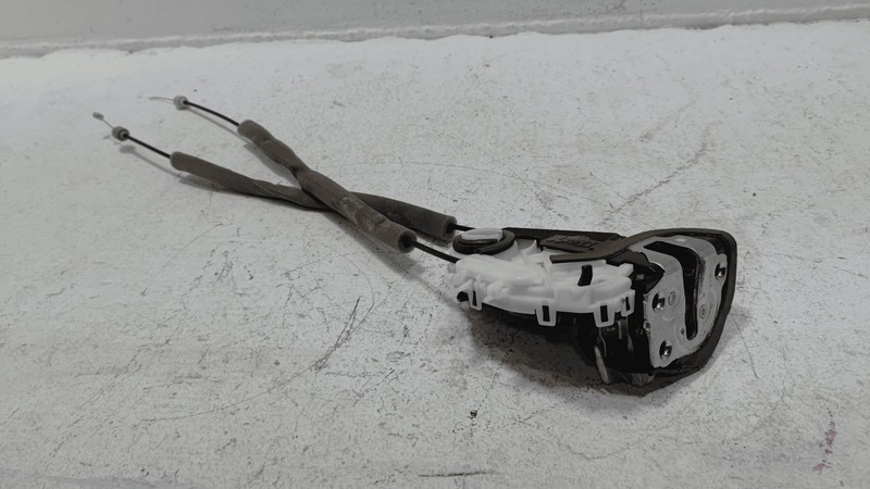 2016-2022 HONDA PILOT REAR PASSENGER SIDE DOOR LOCK LATCH ACTUATOR & CABLES OEM