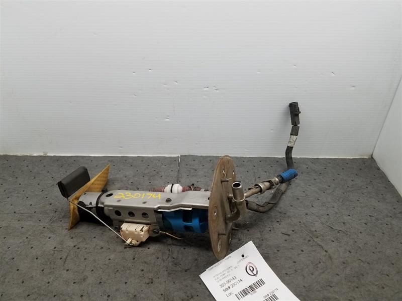 Fuel Pump Assembly Front Of Rear Axle Fits 05-08 FORD E150 VAN 1143000