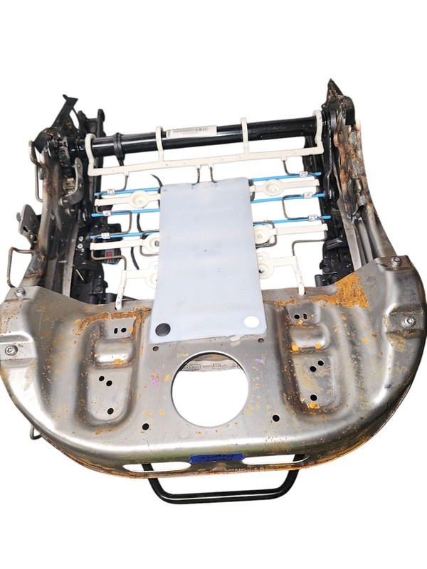 JEEP COMPASS FRONT RIGHT SIDE PASSENGER SEAT LOWER TRACK FRAME OEM 2019 - 2024