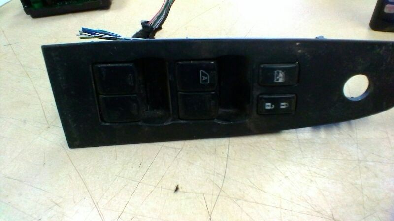 Driver Front Door Switch Driver's Lock And Window Fits 07-12 ALTIMA 95039