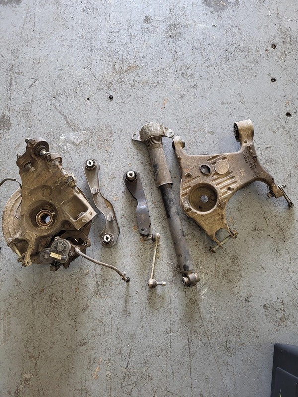 Used Oem Jaguar Left Driver Rear Suspension Knee 2017-2020 F-Pace 30T 2.0L AWD