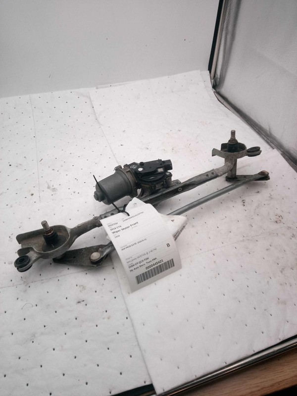 2018 Cadillac CT6 Wiper Motor OEM 23368170 68K Miles Black 4DR