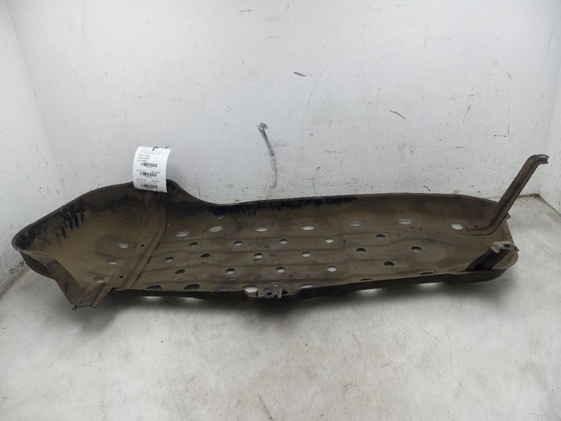 04 TOYOTA SEQUOIA SR5 METAL SKID PLATE