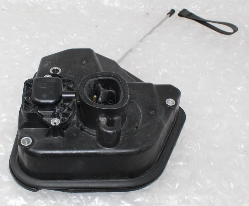 Tesla Model 3 Y Charge Port Inlet Socket HV Connection REV 02 1490374-10-EOEM