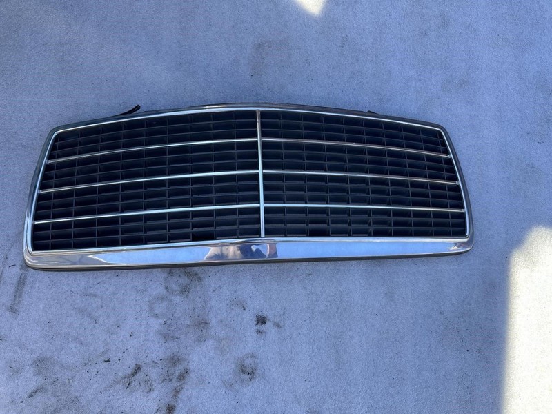 1992-1994 MERCEDES S420 S500 S320 W140 CHROME GRILLE 400SEL 500SEL